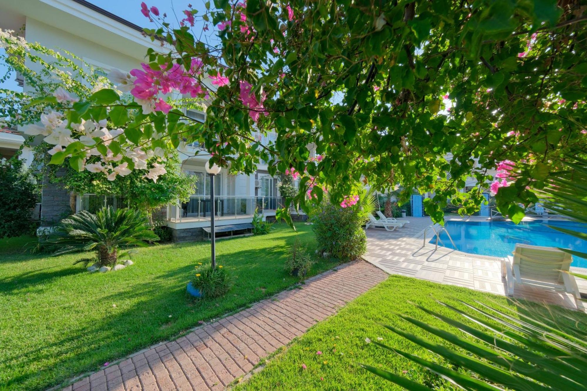 Legend Apartments Fethiye Luaran gambar